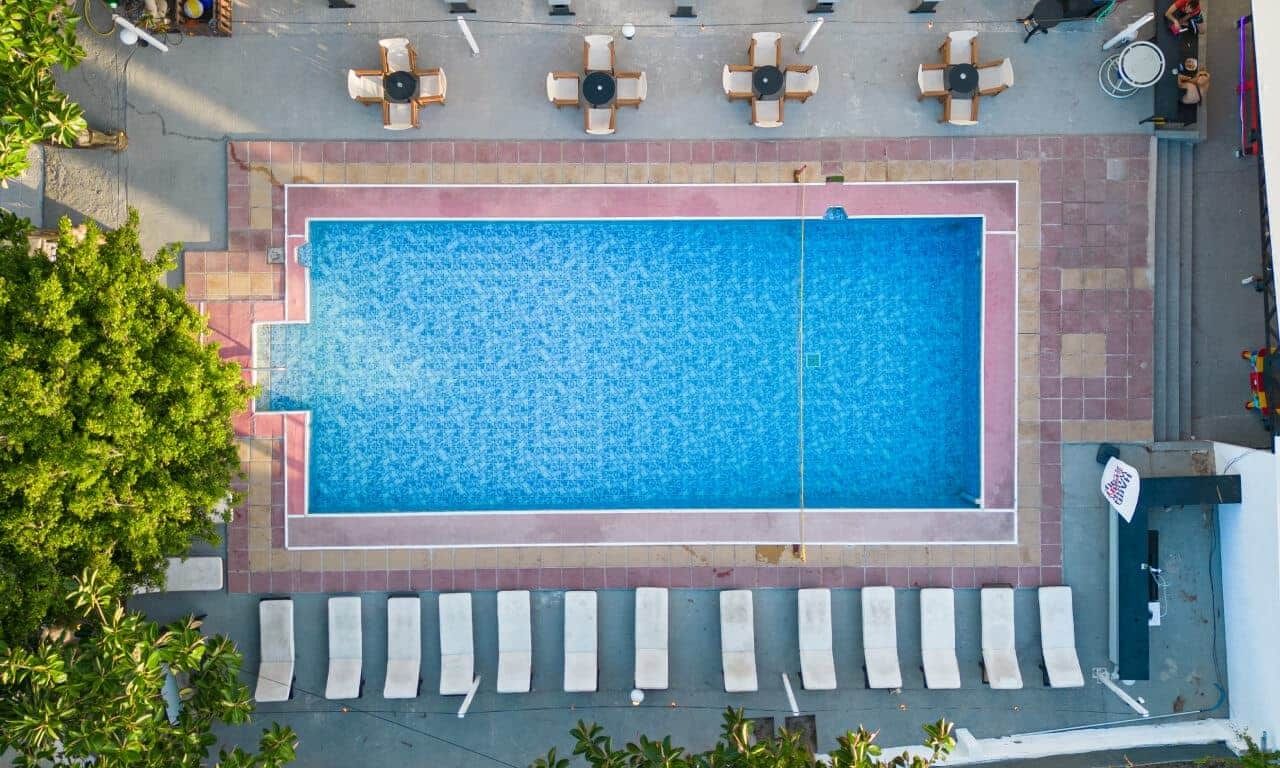 Swimming pool at Lawrence Apartments